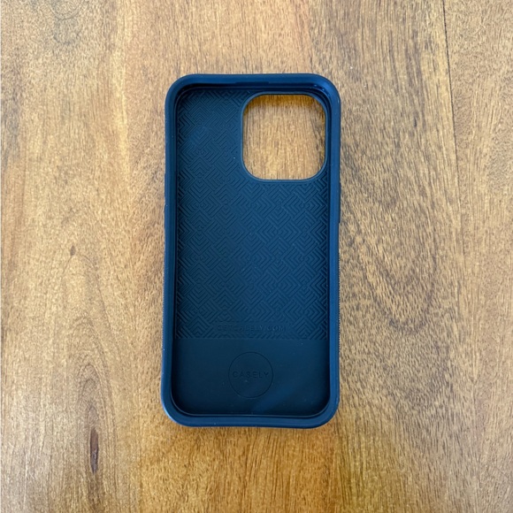 Casely Checkered iPhone 13 pro Case - Picture 2 of 2